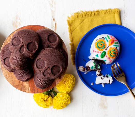 Mini skull cake sales pan