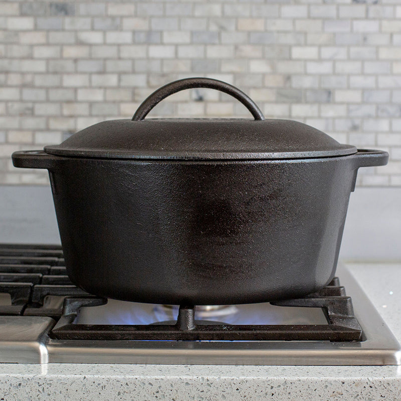 Lodge Cast-Iron Dutch Oven with Spiral Bail and Iron Lid